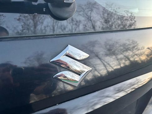 Used 2010 Suzuki SX4 AWD Hatchback image 10