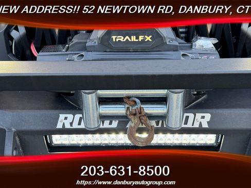 Used 2021 Jeep Wrangler Unlimited Sahara AWD/4WD image 10