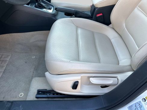 Used 2014 Volkswagen Jetta SE image 19