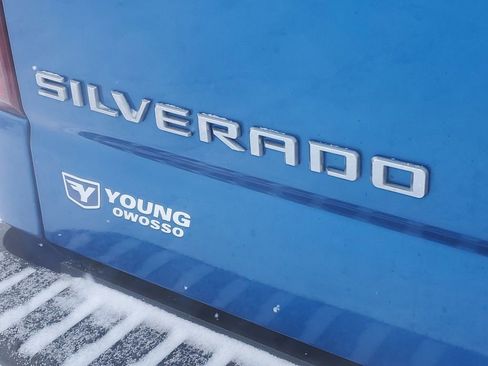 Used 2023 Chevrolet Silverado 1500 LT image 32