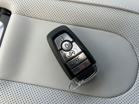 New 2025 Ford Expedition Max Platinum w/ Platinum Ultimate Package image 34