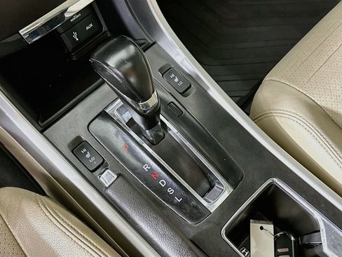 Used 2015 Honda Accord EX-L image 17