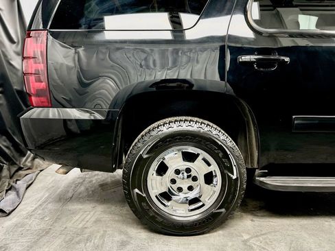 Used 2014 Chevrolet Tahoe LS image 11