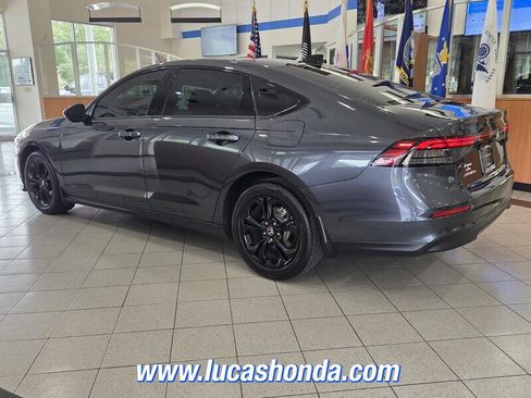 Used 2025 Honda Accord SE image 6