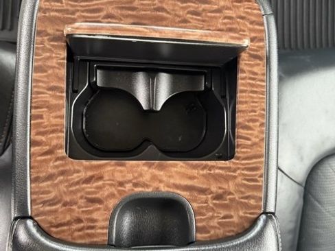 Used 2017 Nissan Armada Platinum w/ Captain Seat Package image 36