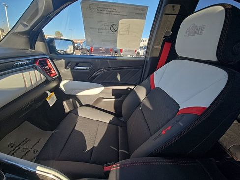 New 2026 GMC Canyon AT4X w/ AT4X AEV Edition image 33