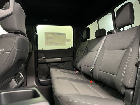 New 2025 Ford F150 XLT w/ Equipment Group 302A MID image 30