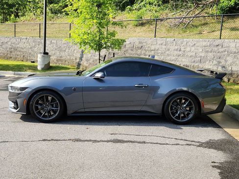 Used 2024 Ford Mustang Dark Horse RWD image 6