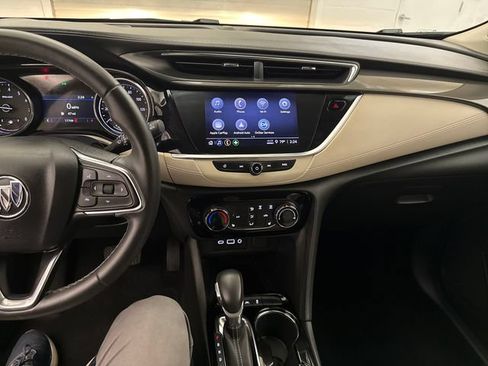 Used 2023 Buick Encore GX Preferred w/ Cold Weather Comfort Package FWD image 17