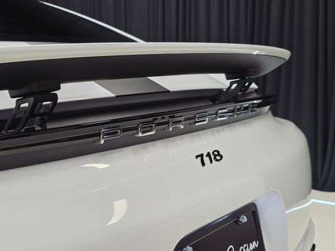 Used 2017 Porsche 718 Cayman image 59