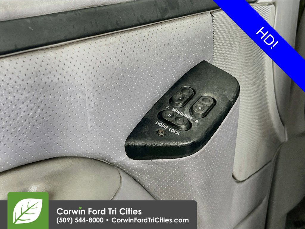 Used 1996 Ford F250 2WD SuperCab image 11
