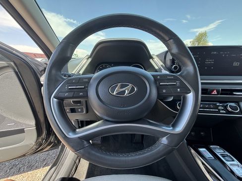 Used 2022 Hyundai Sonata Limited FWD image 28