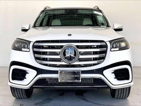 New 2026 Mercedes-Benz GLS 450 4MATIC image 3