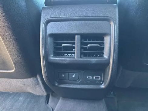 Used 2020 Cadillac XT4 Sport w/ Cold Weather Package AWD/4WD image 40
