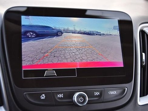 Used 2024 Chevrolet Malibu LT image 11