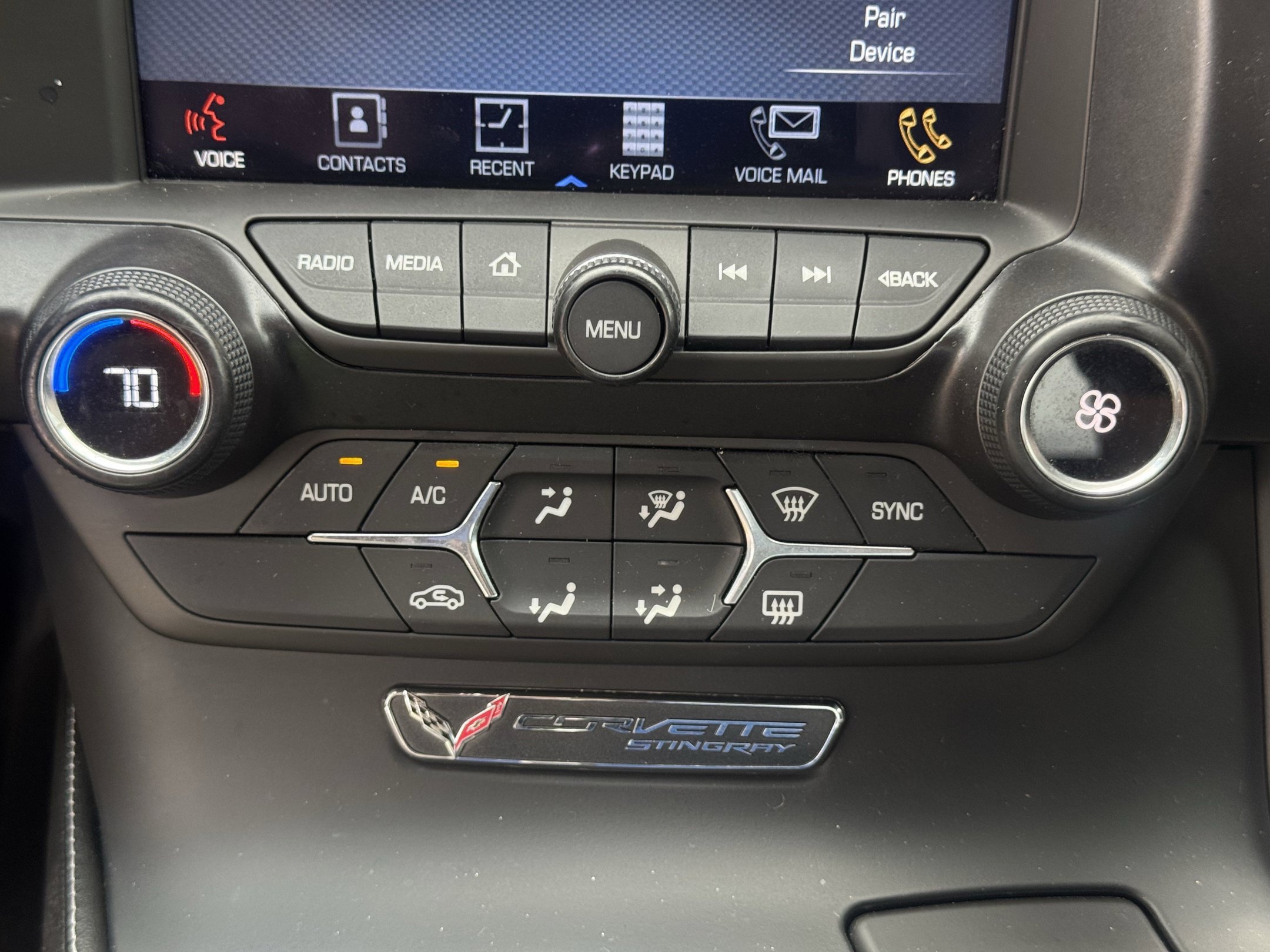 Used 2019 Chevrolet Corvette Stingray Coupe w/ Z51 1LT RWD image 21