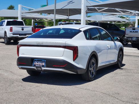 Used 2025 Kia K4 image 5