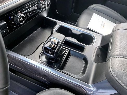 Used 2025 Chevrolet Silverado 1500 LTZ w/ LTZ Premium Package image 15