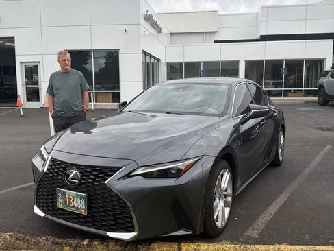Used 2021 Lexus IS 300 AWD w/ Comfort Package image 2