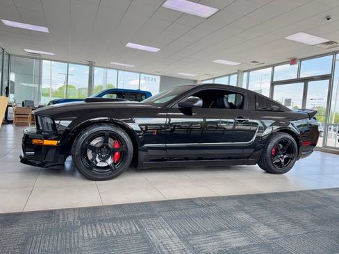 Used 2008 Ford Mustang GT RWD image 4