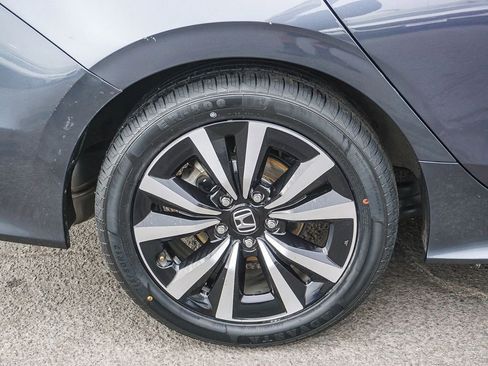 Used 2023 Honda Civic EX image 8