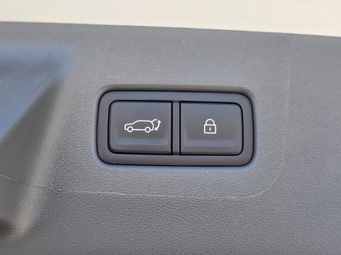 New 2026 Hyundai Santa Fe SE image 11