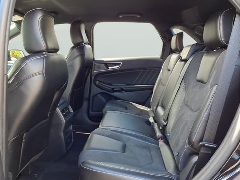 Used 2023 Ford Edge ST AWD/4WD image 9