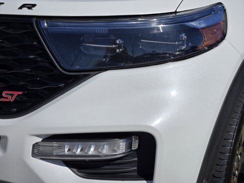 Certified 2022 Ford Explorer ST w/ Equipment Group 401A image 6