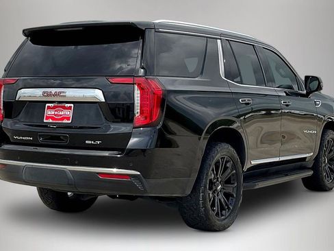 Used 2021 GMC Yukon SLT w/ SLT Premium Package image 5