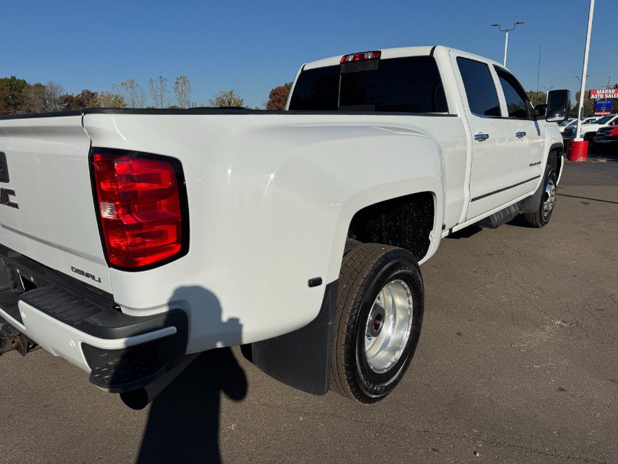 Used 2019 GMC Sierra 3500 Denali AWD/4WD image 11