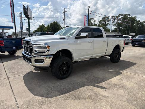 Used 2020 RAM 2500 Laramie AWD/4WD image 2