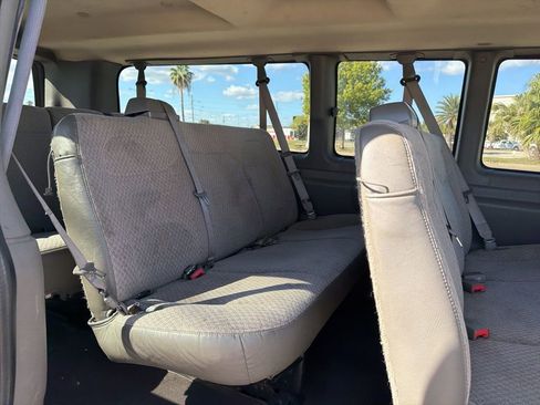 Used 2019 Chevrolet Express 3500 LT w/ LT Preferred Equipment Group image 16