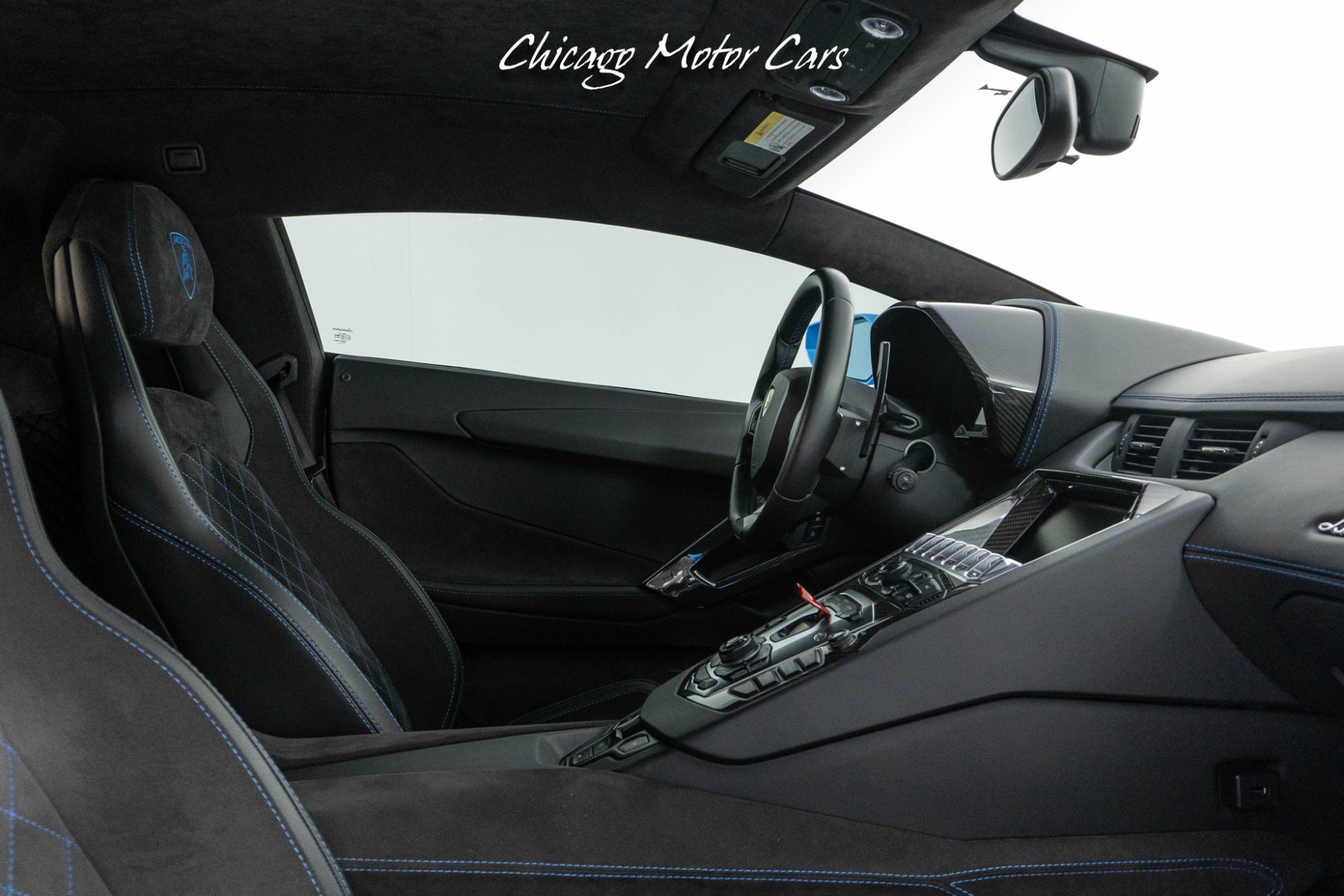 Used 2018 Lamborghini Aventador S AWD/4WD image 38