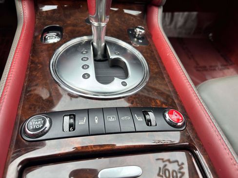 Used 2007 Bentley Flying Spur Flying Spur AWD/4WD image 21