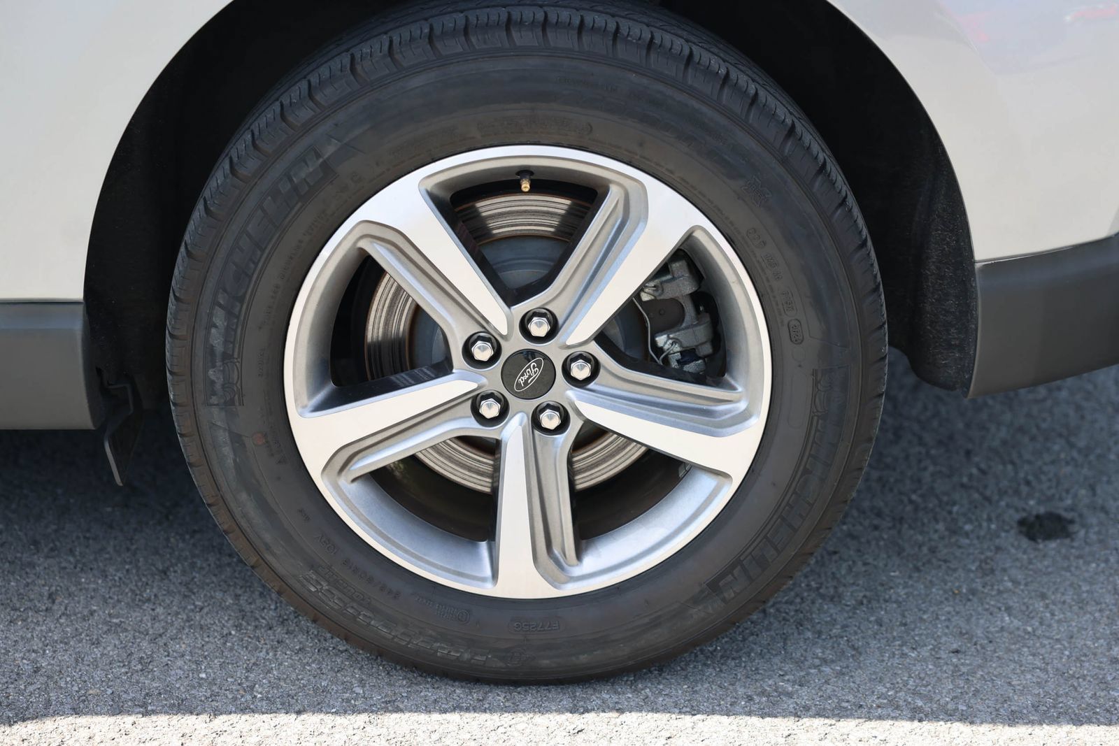 Used 2024 Ford Edge SEL w/ Convenience Package AWD/4WD image 17