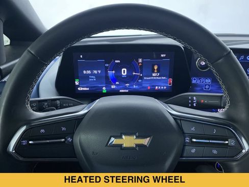 Certified 2024 Chevrolet Equinox EV LT AWD/4WD image 3
