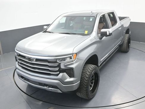 Used 2023 Chevrolet Silverado 1500 High Country w/ Technology Package image 61