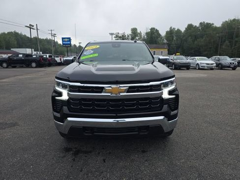 Used 2024 Chevrolet Silverado 1500 LT AWD/4WD image 4