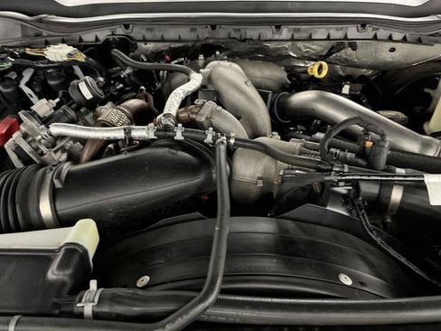 Used 2023 Ford F250 Lariat w/ Black Appearance Package image 44