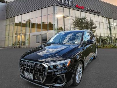 New 2025 Audi Q7 3.0T Premium Plus