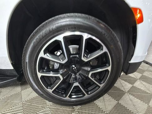 Used 2023 Chevrolet Tahoe RST RWD image 37