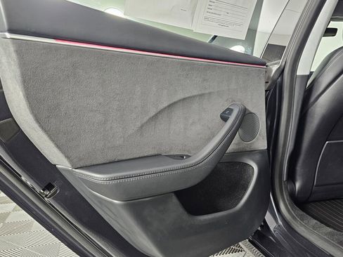 Used 2025 Tesla Model 3 Long Range image 30