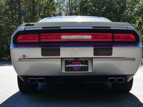 Used 2014 Dodge Challenger R/T w/ Blacktop Package image 18