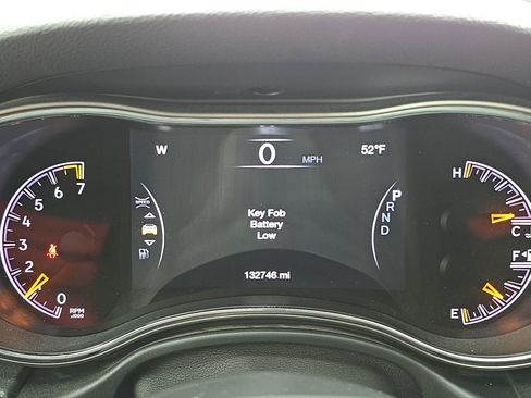 Used 2019 Jeep Grand Cherokee Limited AWD/4WD image 19