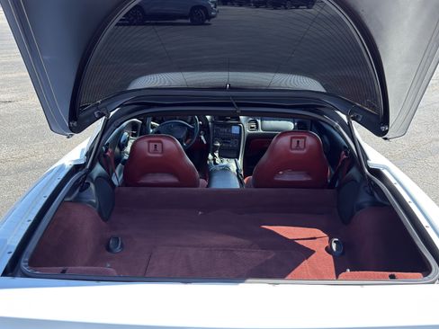 Used 1997 Chevrolet Corvette Coupe w/ Memory Pkg RWD image 14