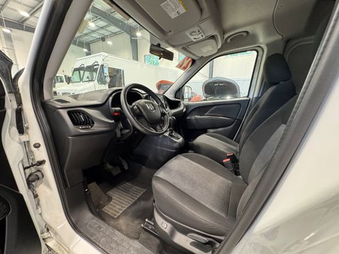 Used 2022 RAM ProMaster City Tradesman w/ Lights & Wheels Group FWD image 8