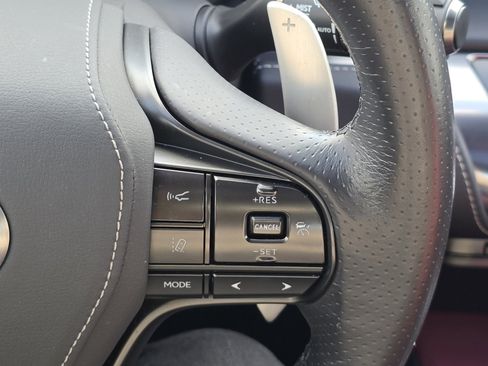 Used 2018 Lexus LC 500 Coupe image 31