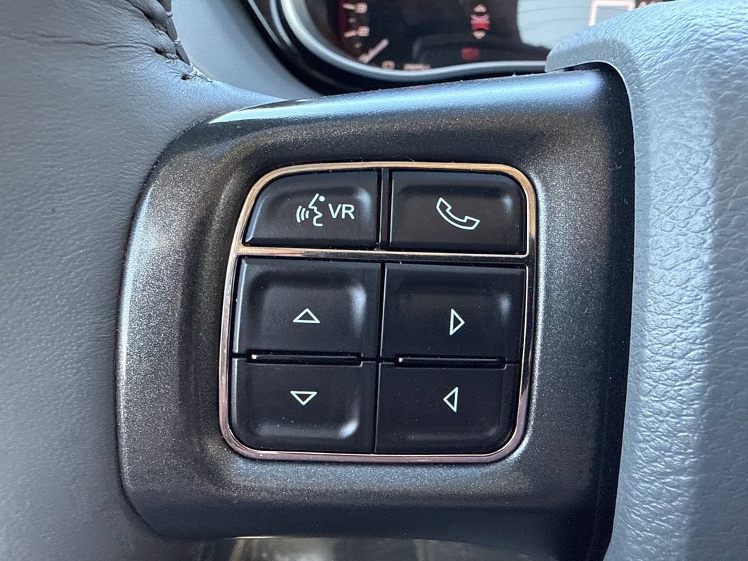 Used 2013 Dodge Dart Limited w/ Premium Group FWD image 31