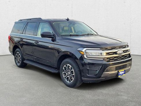 Certified 2024 Ford Expedition XLT image 2