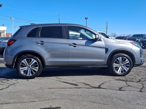 Used 2022 Mitsubishi Outlander Sport SE image 7